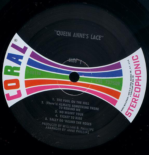 descargar álbum Queen Anne's Lace - Queen Annes Lace