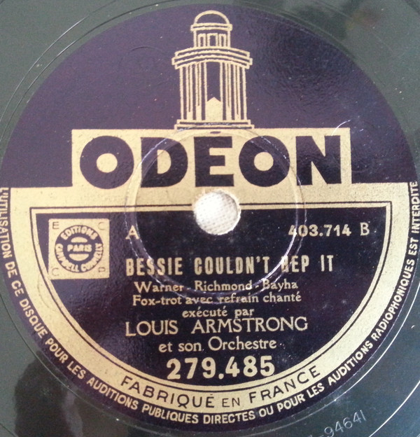 ladda ner album Louis Armstrong Et Son Orchestre - Bessie Couldnt Hep It Dallas Blues