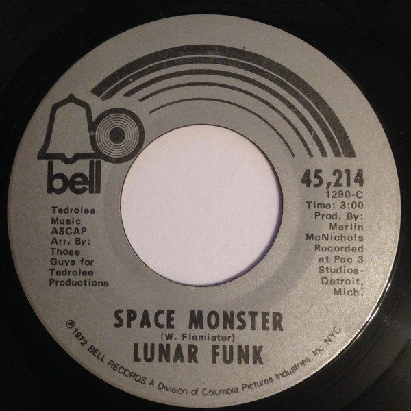 Album herunterladen Lunar Funk - Slip The Drummer One Space Monster