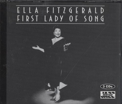 First Lady of Song: : CD e Vinil