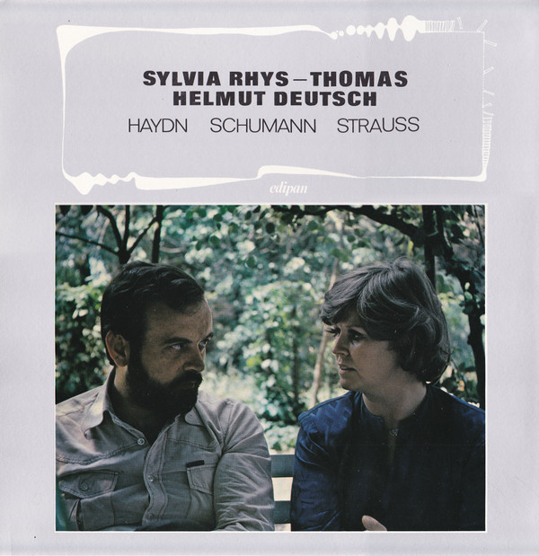 Album herunterladen Sylvia RhysThomas, Helmut Deutsch - Haydn Schumann Strauss