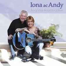 Iona Ac Andy - Llwybrau Breuddwydion album cover