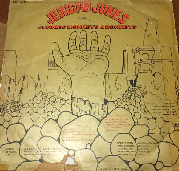 ladda ner album Jericho Jones הצ'רצ'ילים - Junkies Monkeys Donkeys