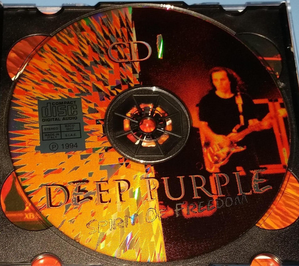 baixar álbum Deep Purple - Spirit Of Freedom