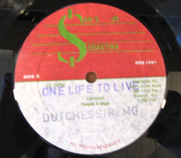 télécharger l'album Dutchess Remo - One Life To Live