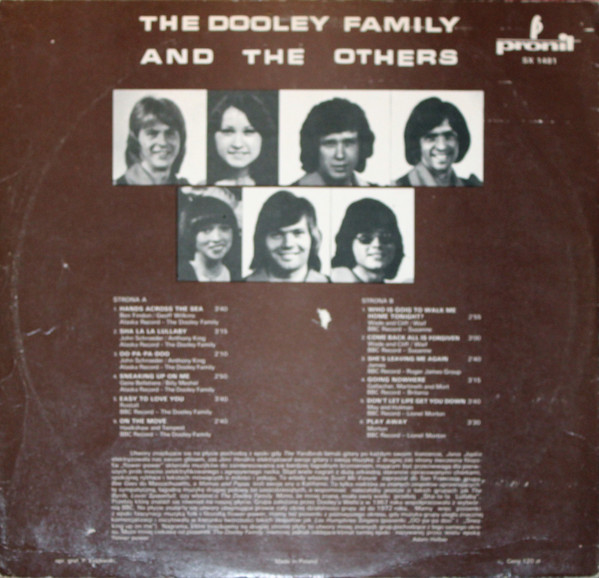 Album herunterladen The Dooley Family - The Dooley Family And The Others