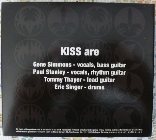 ladda ner album Kiss - Alive 35 Live In Sacramento California 11192009