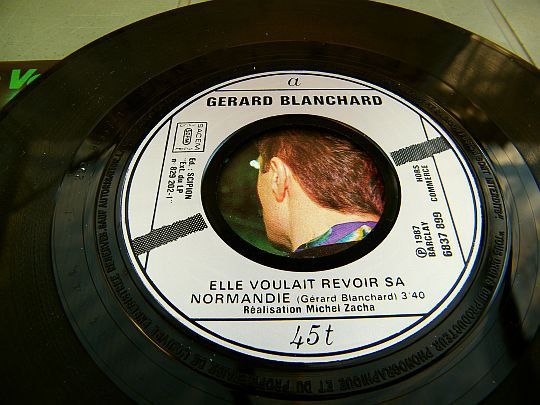 ladda ner album Gérard Blanchard - Elle Voulait Revoir Sa Normandie