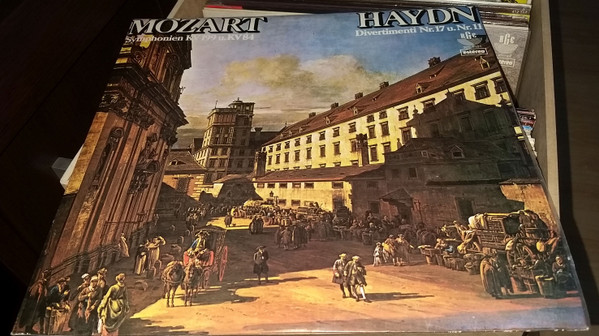 baixar álbum Wolfgang Amadeus Mozart, Joseph Haydn - Divertimenti Nr 17 U Nr 11