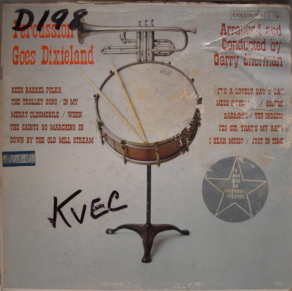 Percussion Goes Dixieland (1960, vinylPercussion Goes Dixieland (1960, vinyl  