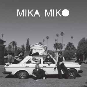 Mika Miko - We Be Xuxa album cover