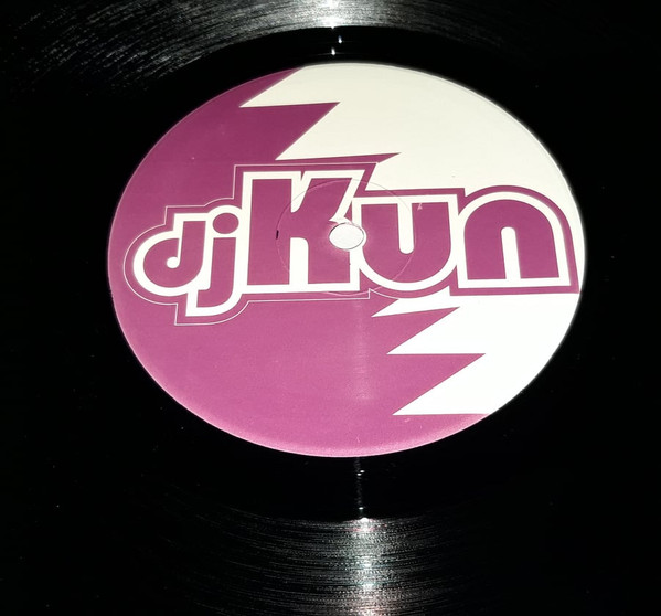 last ned album DJ Kun - Malos Tiempos The Nadiuska Remixes