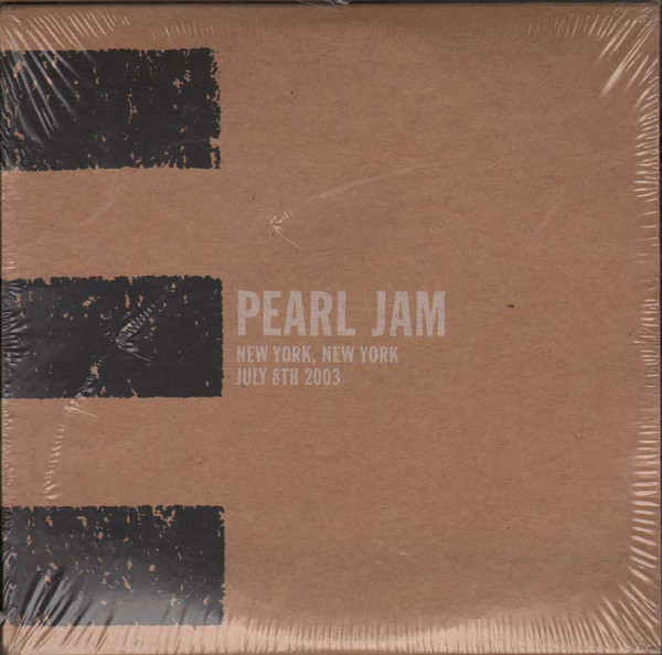 télécharger l'album Pearl Jam - New York New York July 8th 2003