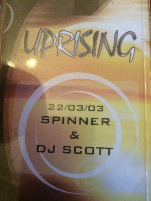 télécharger l'album Spinner & DJ Scott - Uprising