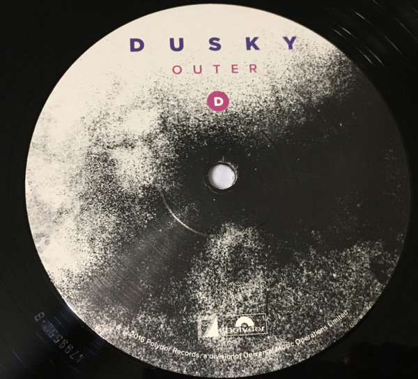 Dusky - Outer | Polydor (POLY 4798564) - 5