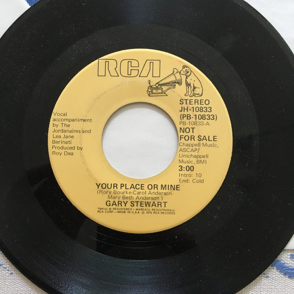 Gary Stewart – Your Place Or Mine (1976, Vinyl) - Discogs