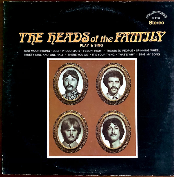 télécharger l'album The Heads Of The Family - Play Sing