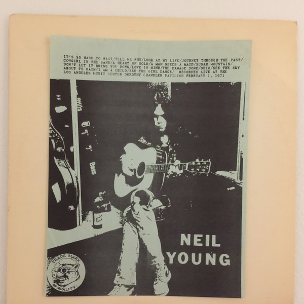 Neil Young – At The L.A. Music Center (1972, Vinyl) - Discogs