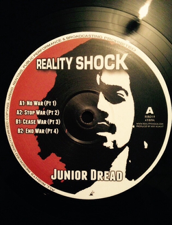 descargar álbum Junior Dread - No War