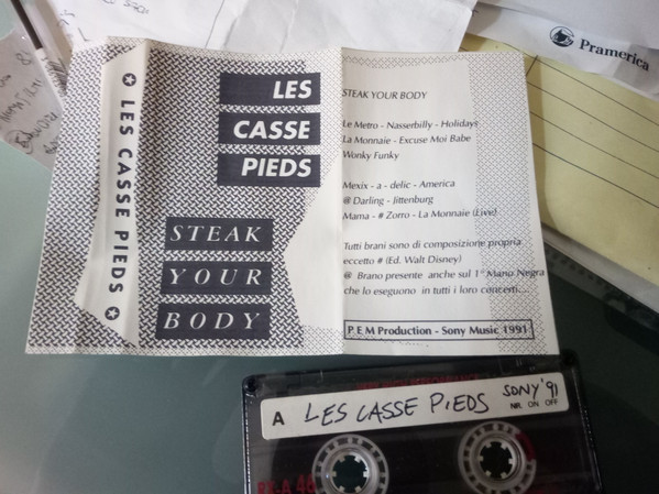 ladda ner album Les Cassepieds - Steak Your Body