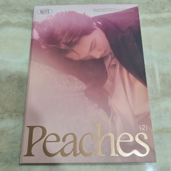 KAI - [Peaches] (2nd Mini Album PHOTOBOOK 2 Version SET) –