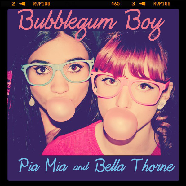 baixar álbum Pia Mia and Bella Thorne - Bubblegum Boy