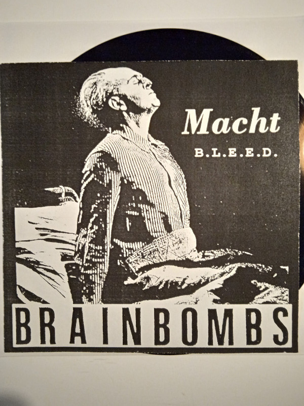 télécharger l'album Brainbombs - Macht Gun Court Singles Series