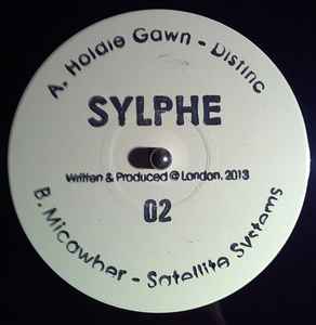 Holdie Gawn - Distinc / Satellite Systems album cover