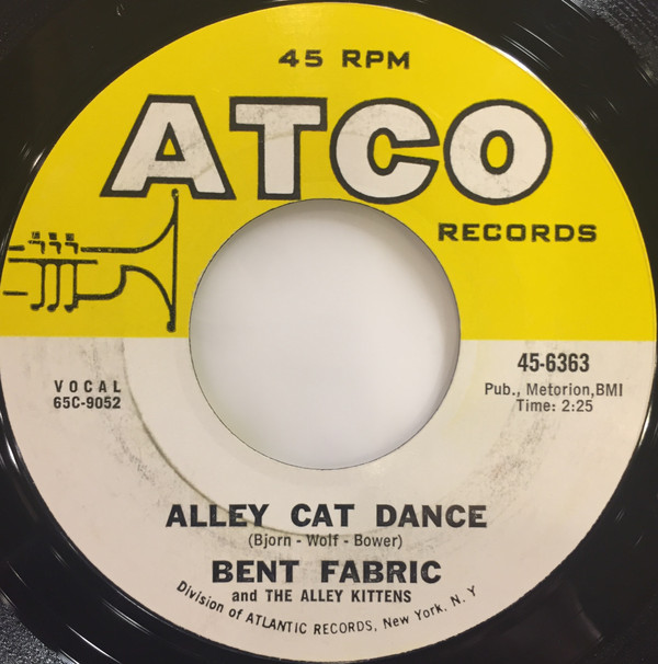 lataa albumi Bent Fabric And The Alley Kittens - Alley Cat Dance The Drunken Penguin