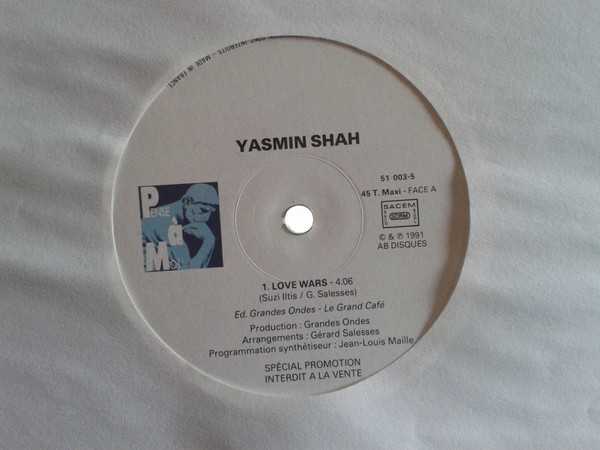 Album herunterladen Yasmin Shah - Love Wars