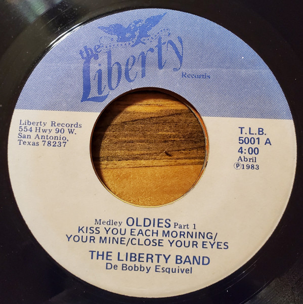 télécharger l'album The Liberty Band De Bobby Esquivel - Medley Oldies