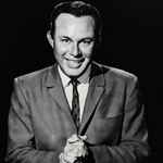 baixar álbum Jim Reeves - Butterfly Love Its Hard To Love Just One