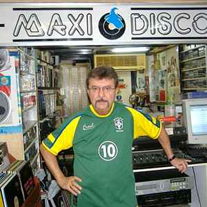MAXIDISCOS at Discogs