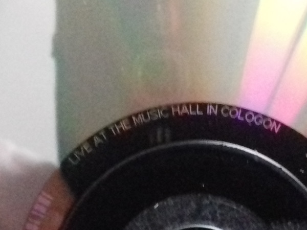 ladda ner album Helloween - Live At Music Hall Cologon Germany May 14th 1992 CD DVD