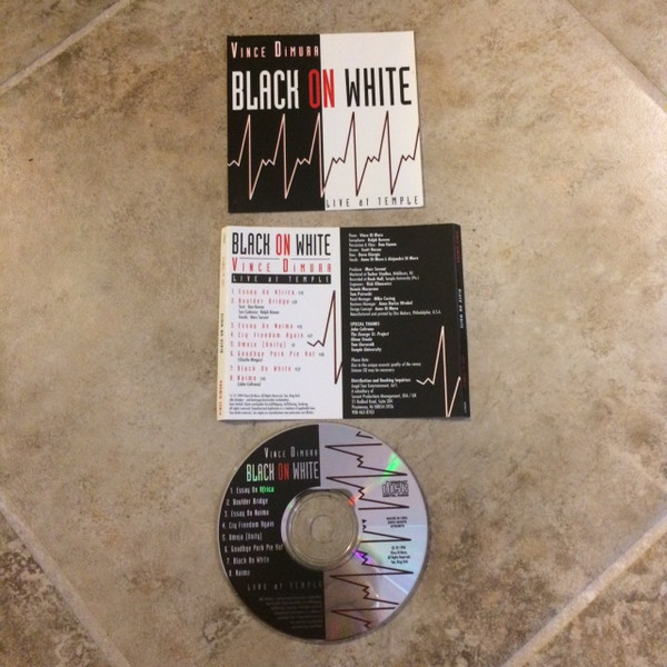 descargar álbum Vince Di Mura - Black On White Live At Temple