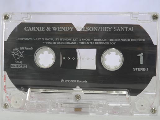 descargar álbum Carnie & Wendy Wilson - Hey Santa