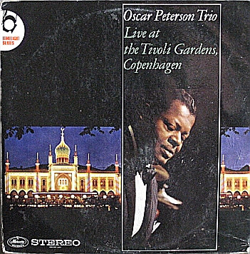 Album herunterladen The Oscar Peterson Trio - Live At The Tivoli Gardens Copenhagen
