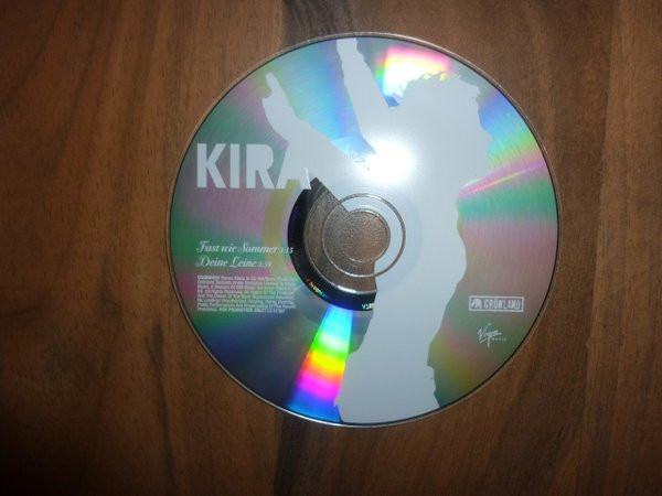 lataa albumi Download Kira - Fast Wie Sommer album