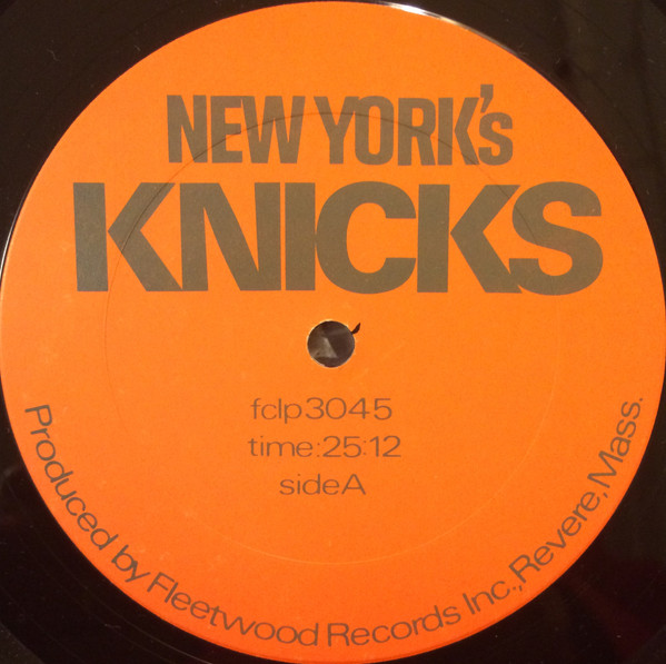 last ned album Marv Albert - New Yorks Knicks