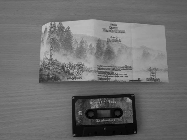 Album herunterladen Shores Of Ladon - Knochenstaub Waldlied