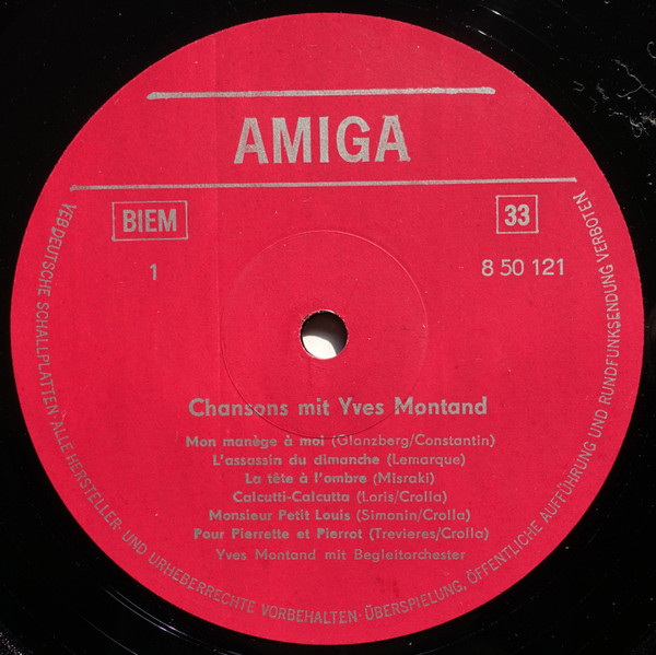 lataa albumi Yves Montand - Chansons Mit Yves Montand