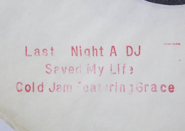 Album herunterladen ColdJam Featuring Grace - Last Night A DJ Saved My Life