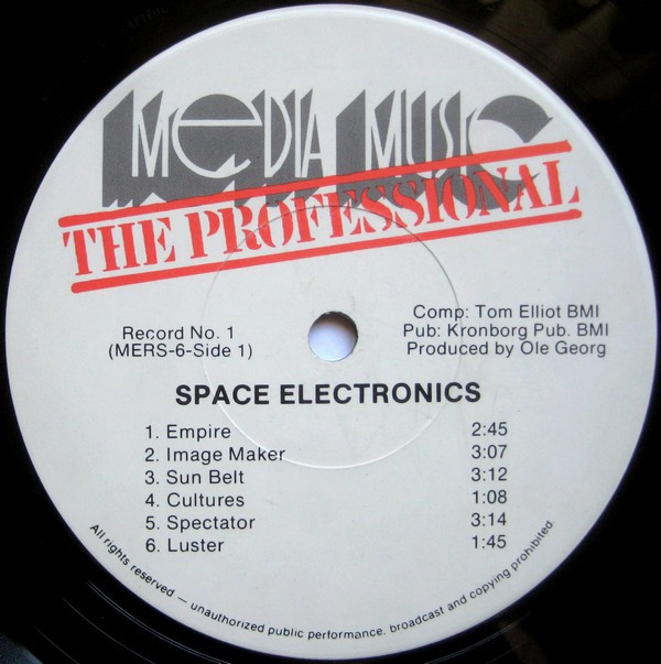 last ned album Tom Elliot - Number 1 Space Electronics