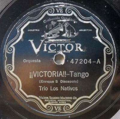 télécharger l'album Trío Los Nativos - Victoria La Guitarra