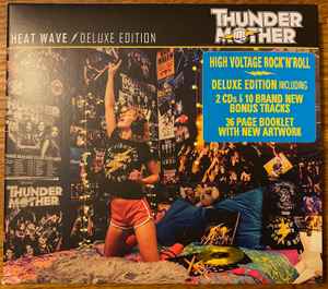 Thundermother (2) - Heat Wave / Deluxe Edition