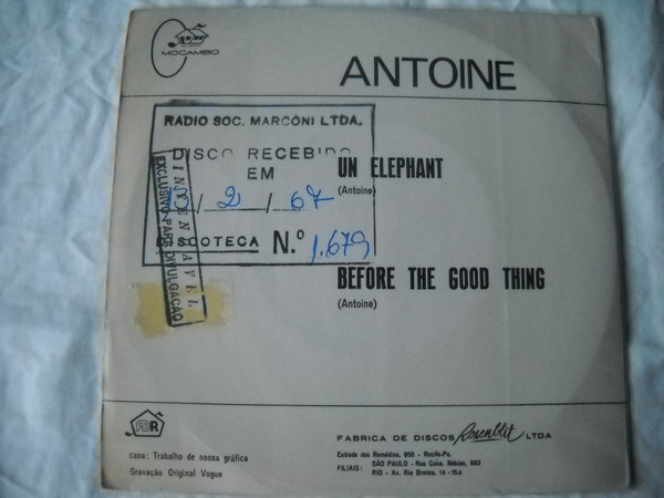 ladda ner album Antoine - Un Elephant