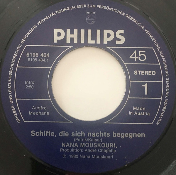 ladda ner album Nana Mouskouri - Schiffe Die Sich Nachts Begegnen