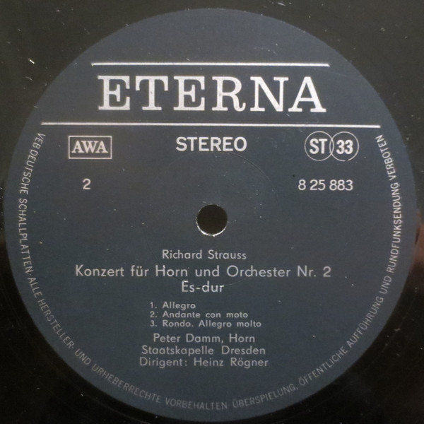 télécharger l'album Richard Strauss, Staatskapelle Dresden, Peter Damm, Heinz Rögner - Hornkonzerte