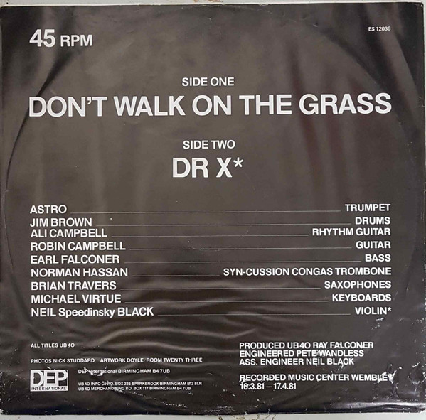 UB 40 - Don't Walk On The Grass | Epic (ES 12036) - 2