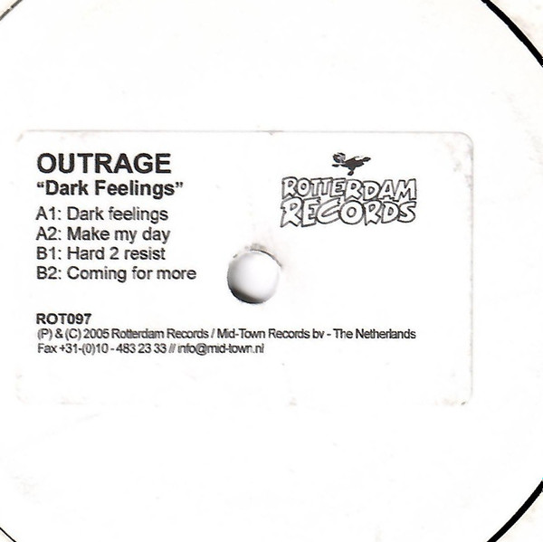 télécharger l'album Outrage - Hard 2 Resist